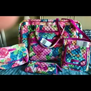 Vera Bradley Lot of 4 items new ! 💖
